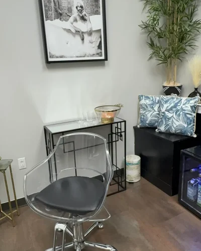 Luxury Studio Salon in Midtown Manhattan NYC, Specializing in Hair Color And Extensions